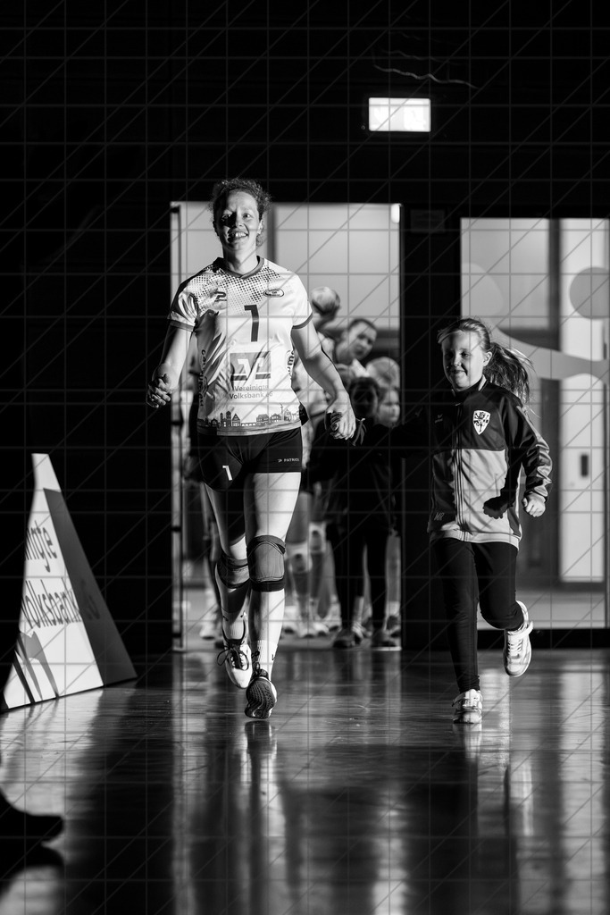 2. VBLF Nord 25/26 | Spiel 4017 | VC Osnabrück vs. Potsdam II | LAND Rebecca (VC Osnabrück e.V. #1) //  25.10.25: 2. VBLF Nord 25/26 | Spiel 4017 | VC Osnabrück vs. Potsdam II / Osnabrück / Deutschland  //   CREDIT:www.bullenfotos.de, Martin König, Hörner Weg 40, D-49078 Osnabrück, +4917663732967 // Nutzung und Weitergabe nur zu den vereinbarten Zwecken. Presseanfragen an Ersteller. Alle Rechte beim Ersteller. Honorierung nach MFM. - Realisiert mit Pictrs.com