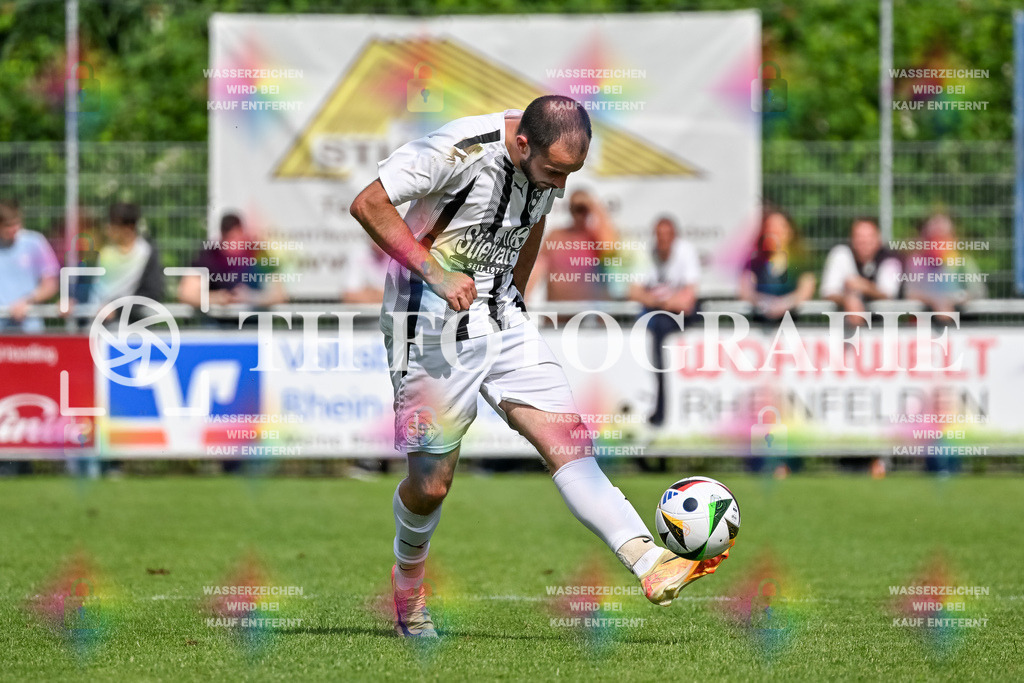 GER, FC Zell - FC Wittlingen, Fussball, Rothaus Bezirkpokal, Finale, Saison 2024/2025, 29.05.2025 | GER, FC Zell - FC Wittlingen, Fussball, Rothaus Bezirkpokal, Finale, Saison 2024/2025, 29.05.2025Foto: TH Fotografie/Thomas Hess