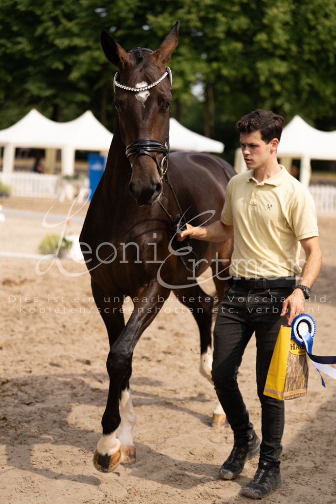 6.Fr00186 | Leoni Ertmer Photography - Realisiert mit Pictrs.com