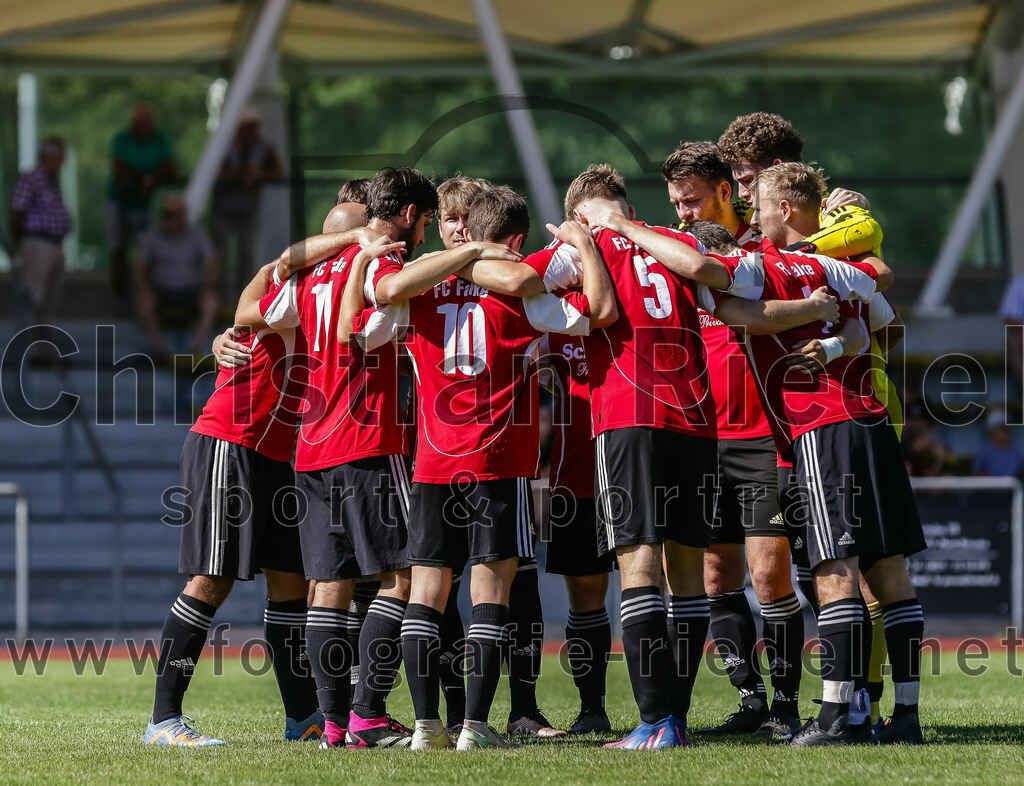 2023-09-16_019_SG_Markt_Schwaben_gegen_ASV_Glonn | Markt Schwaben, Deutschland, 16.09.2023:
Fußball, Kreisklasse 2023 / 2024, 5. Spieltag, (SG) Markt Schwaben gegen ASV Glonn, Endergebnis: 3:0

Nicolai Wagner-Liebetrau (SG Markt Schwaben, #11), Felix Blechinger (SG Markt Schwaben, #10), Maximilian Wagner (SG Markt Schwaben, #5)

Foto: Christian Riedel / fotografie-riedel.net