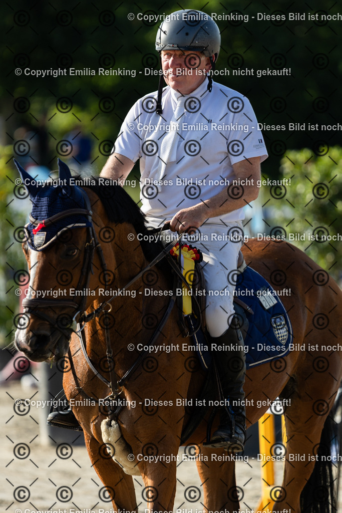 CL5A1325 | Emilia Reinking Fotografie - Realisiert mit Pictrs.com