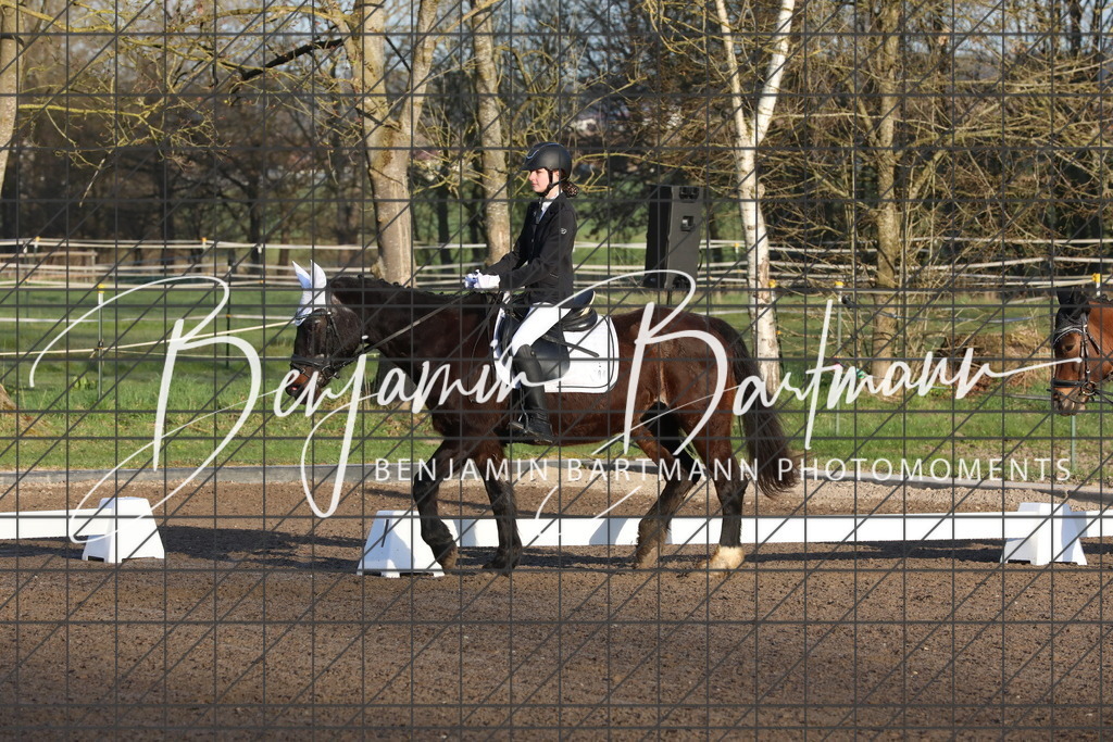 AZ2A2336 | Benjamin Bartmann Photomoments