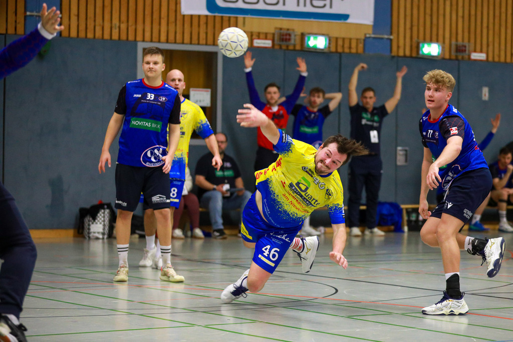 SVN_OscRheinhausen_021124_166 | Bildergalerie von Sport-Ereignissen aber auch von weiteren spannenden Dingen - nicht nur vom Niederrhein. In Anlehnung an den bekannten Spruch von Hanns Dieter Hüsch heißt das Motto: "Niederrhein ist überall".  - Realisiert mit Pictrs.com