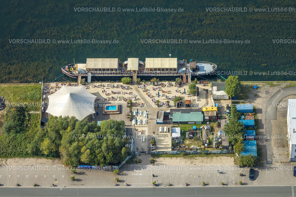 Dortmund231000713 | Luftbild, Dortmunder Hafen, Schiff und Gastronomie Herr Walter mit Sandstrand, Hafen, Dortmund, Ruhrgebiet, Nordrhein-Westfalen, Deutschland