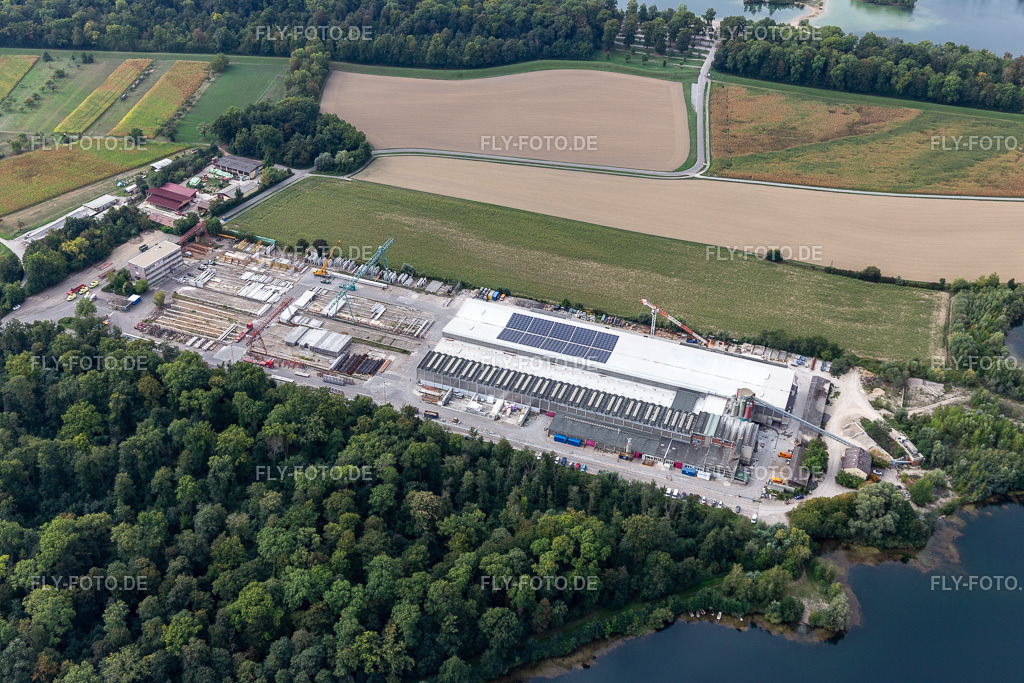 Beton- und Baustoffmischwerk der Betonfertigteilewerk Linkenheim GmbH & Co. KG | Luftbild: Beton- und Baustoffmischwerk der Betonfertigteilewerk Linkenheim GmbH & Co. KG in Linkenheim-Hochstetten im Bundesland Baden-Württemberg in Deutschland. Foto: IMG_122919.jpg vom 11.09.2020 durch ©2025 Werner Riehm fly-foto.de/copyright - Realisiert mit Pictrs.com