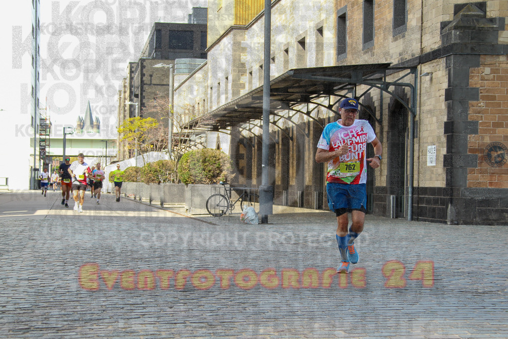 250920_1455_EV4_7602 | Sportfotografie im Rhein-Sieg Kreis, Köln, Bonn, NRW, Rheinland Pfalz, Hessen, etc. Unser Tätigkeitsfeld umfasst den Laufsport vom Volkslauf über den Marathon, Duathlon, Triathon bis zum Ultralauf wie Kölnpfad Ultra oder Schindertrail.