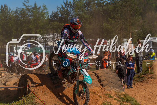 JHF.ECHT.4h.Samstag200 | jennyhubatsch-endurofotografie