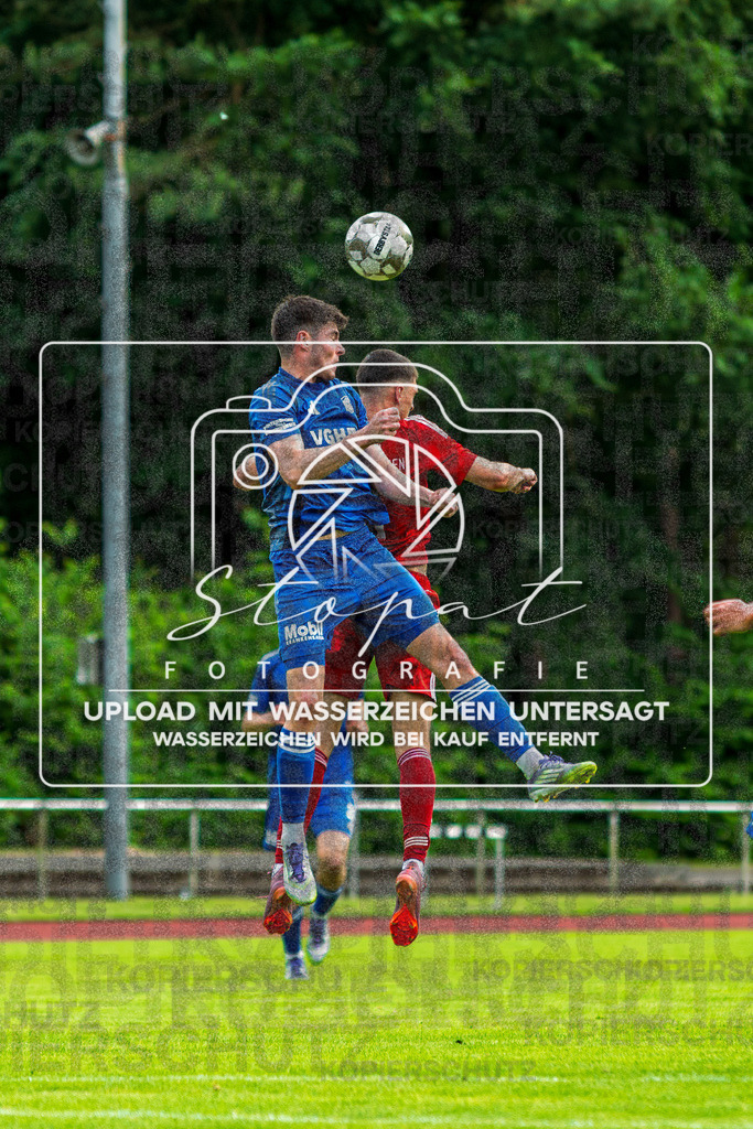 Landesliga Herren LG - TV Jahn Schneverdingen vs. MTV Eintracht Celle | Tiago Fava (TV Jahn Schneverdingen #8), Maximilian Wede (MTV Eintracht Celle #2); Landesliga Herren LG - TV Jahn Schneverdingen vs. MTV Eintracht Celle am 06.06.2026 in Osterwaldstadion, Schneverdingen - Realisiert mit Pictrs.com