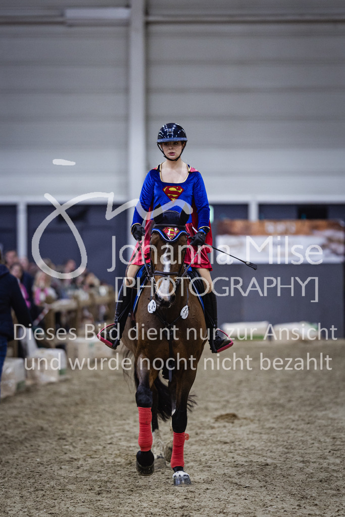 240113_Münster_Kostümspringen-322 | Deine schönsten Turniermomente als professionelle Fotos! Entdecke hochwertige Pferdesport-Fotografie im Online-Shop. Jetzt Fotos finden & bestellen!