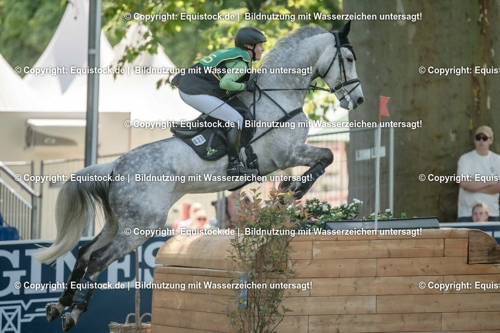 20230527_27_CCI4_Gelände_0206 | equistock