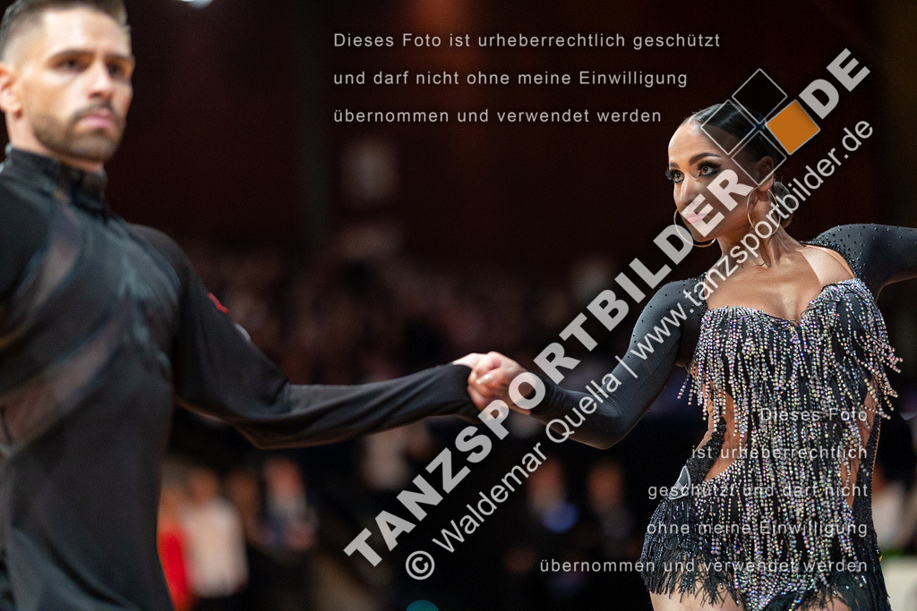 20230812-13629 | Hier finden Sie Tanz Bilder vom Latein und Standard Formationen tanzen. Sportbilder vom Tanzsport. Schöne Fotos und von Weltmeisterschaft, Europameisterschaft, Bundesliga, Regionalliga, Oberliga und Landesliga sowie von GOC Stuttgart, DanceComp, WM Bremen