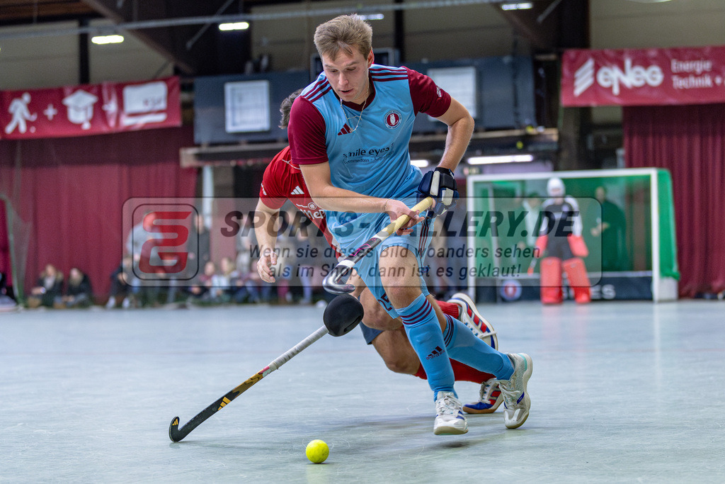 SM_2025-01-10_mD5_-86 | 1.Bundesliga Hallenhockey  (M) UHC - DCADA  / 9:7 (3:4)
