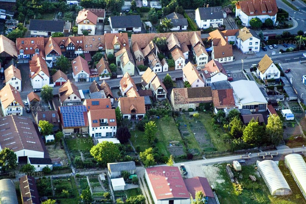 Luftbild: Rheinstr in Kandel im Bundesland Rheinland-Pfalz in Deutschland. Foto: IMG_2926.jpg vom 23.06.2006 durch Werner Riehm/FLY-FOTO.de