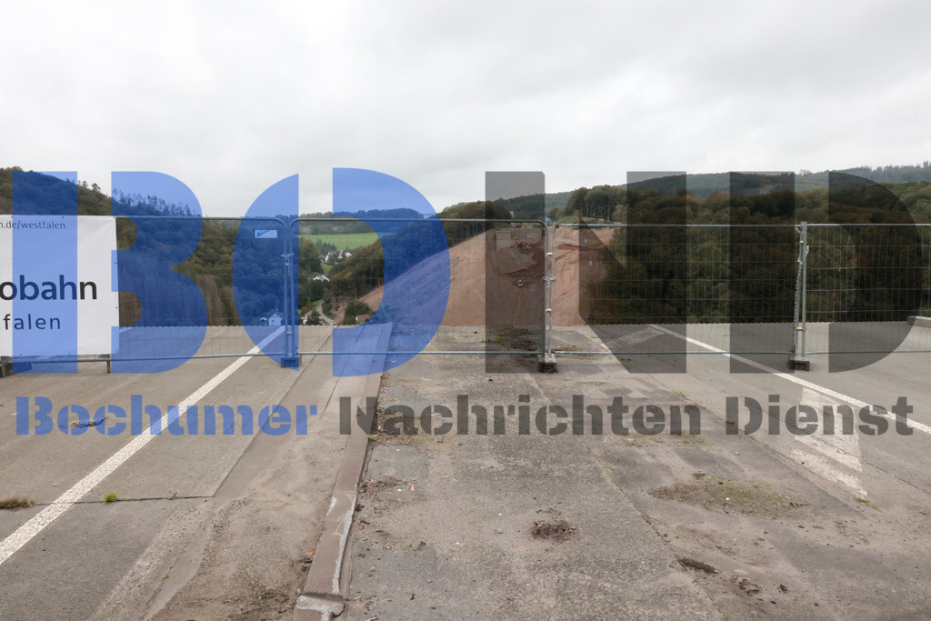  05.10.2023 - 
 | Sebastian Sendlak / Bochumer Nachrichtendienst (BOND) - Bochum AllgemeinStartsignal für den Neubau der Talbruecke Rahmede  - Realisiert mit Pictrs.com