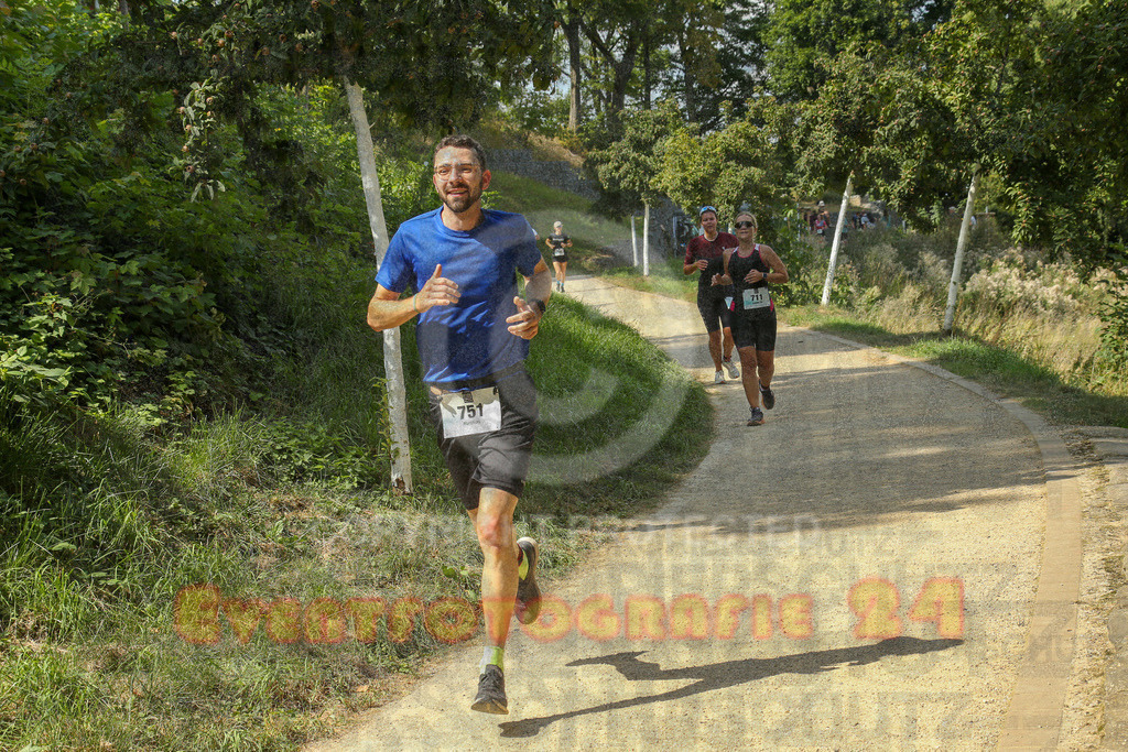 250824_1448_EX1_7660 | Sportfotografie im Rhein-Sieg Kreis, Köln, Bonn, NRW, Rheinland Pfalz, Hessen, etc. Unser Tätigkeitsfeld umfasst den Laufsport vom Volkslauf über den Marathon, Duathlon, Triathon bis zum Ultralauf wie Kölnpfad Ultra oder Schindertrail.