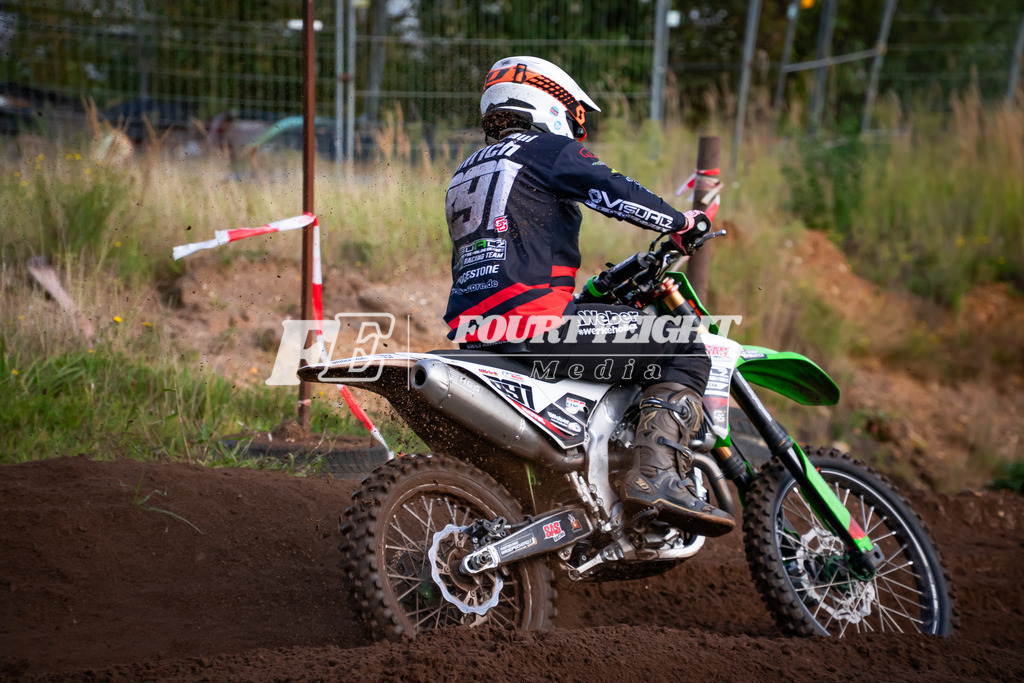 DSC00385 | fourtyeightmedia - Realisiert mit Pictrs.com