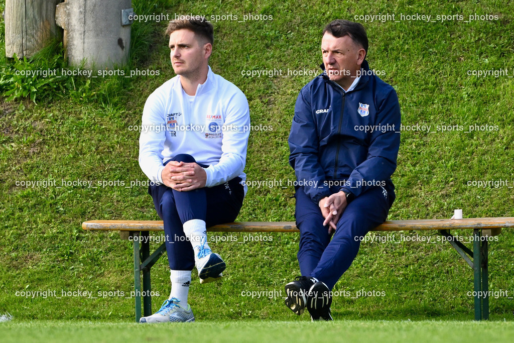 FC ASKÖ Gmünd vs. Union Matrei  | Asisstentcoach Union Matrei Christoph Bernsteiner, Headcoach Matrei Harald Panzl, FC ASKÖ Gmünd vs. Union Matrei , FC ASKÖ Gmünd vs. Union Matrei  am 21.09.2024 in Gmünd (Sportplatz Gmünd), Austria, (Photo by Bernd Stefan)