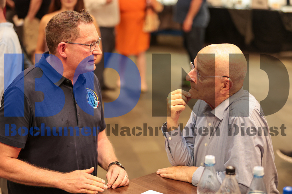 IMG_8683 | bond - Realisiert mit Pictrs.com