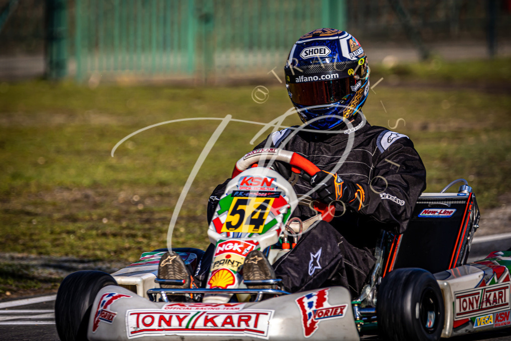 03B0CB61-E719-4A3B-9E5B-3857F637953B | traudl_s_fotos
