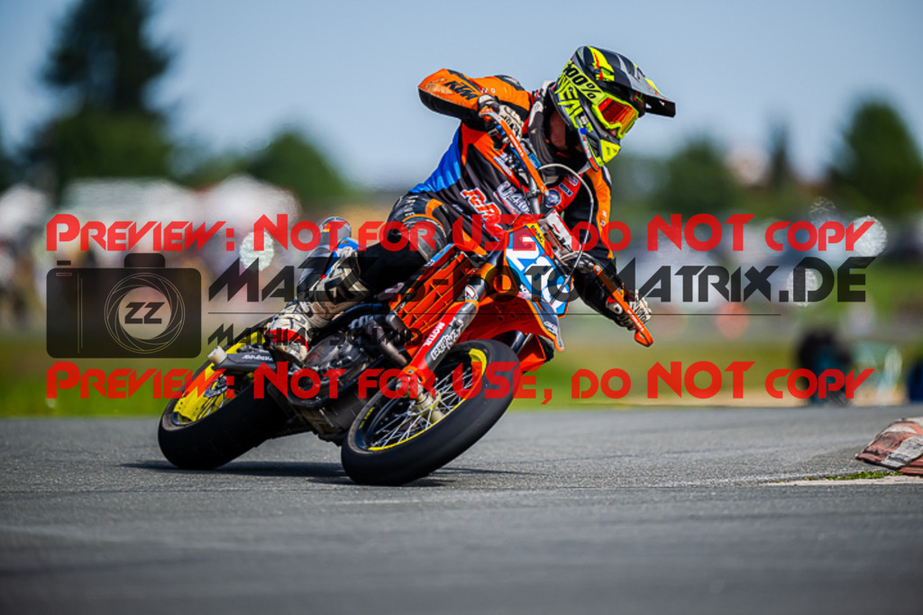 MaZZes_FotoMatrix_220903_3314 | UE40