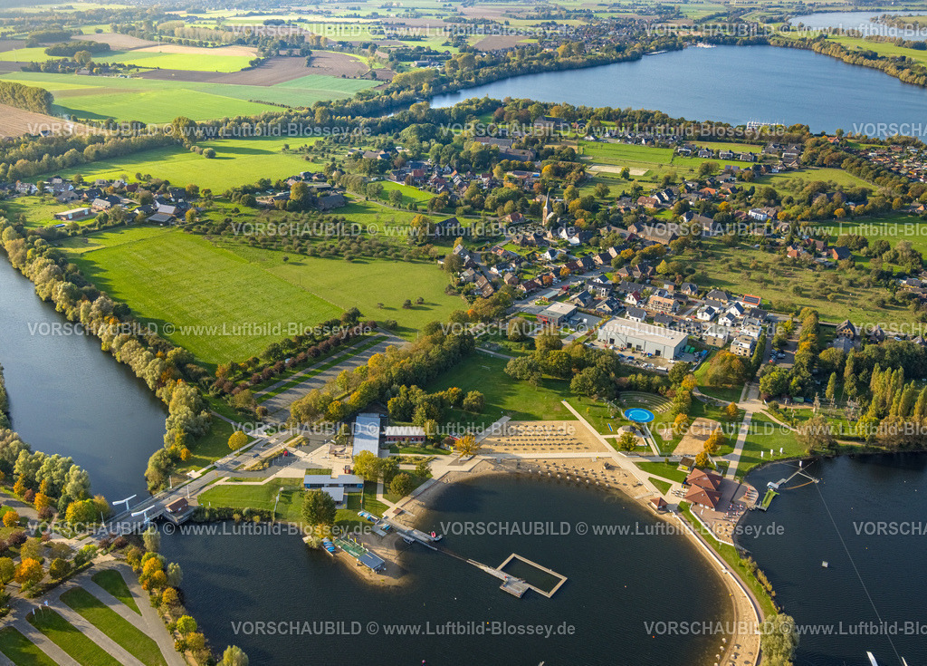 Xanten241014114 | Luftbild, Xantener Südsee, Freizeitzentrum Xanten Südsee mit Sandstrand, Wakepark Wasserski und Wakeboard, Hubbrücke Wardt, Ortsansicht Ortsteil Wardt und Xantener Nordsee, Lüttingen, Xanten, Niederrhein, Nordrhein-Westfalen, Deutschland