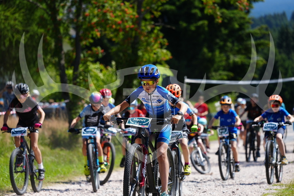 FC101252 | Fotogalerie der Treibjagd im Dunkelwald - Dein MTB Etappenrennen im Erzgebirge - Realisiert mit Pictrs.com