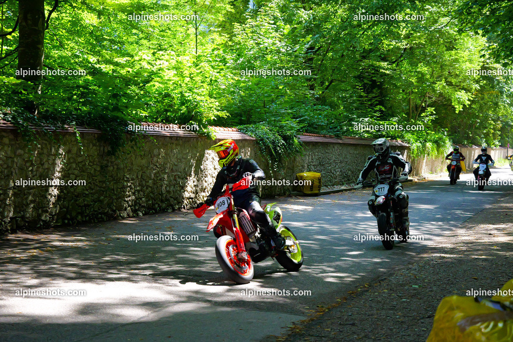 P1036716 | Erleben Sie atemberaubende, hochqualitative Fotos Ihrer Fahrt entlang der malerischen Alpenstraßen. Besuchen Sie alpineshots.com, um professionelle Aufnahmen Ihrer unvergesslichen Reise zu finden und zu kaufen - Realisiert mit Pictrs.com