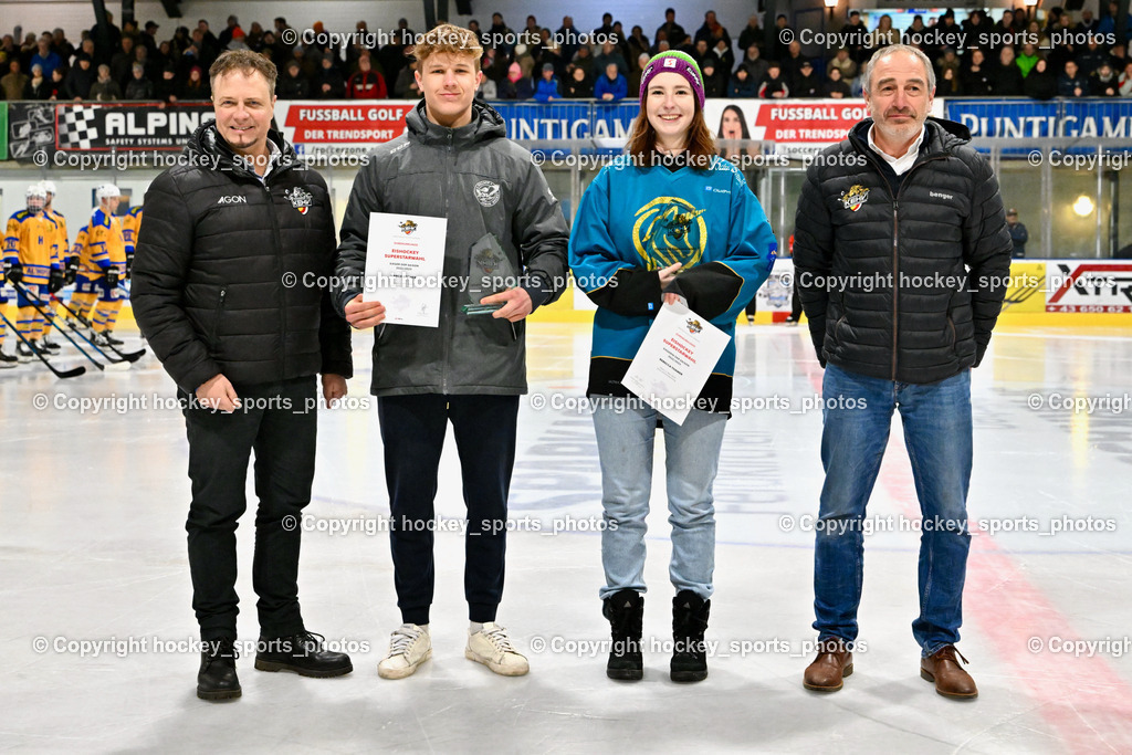  ESC Steindorf vs. EHC Althofen 2.3.2023 | Ehrung KEHV Superstar Wahl 2022/23, KEHV Präsident Michael Herzog Löschnig, Marco Steiner, KEHV Schiedsrichter Referent Michael Baumann, Rebecca Thamer