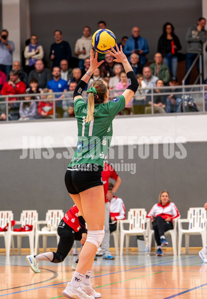 Volleyball I Frauen I Saison 2025-2026 I 2 Bundesliga Pro I 16. Spieltag VFL Oythe - TV Planegg-Krailling-17 | Ann-Kathrin Stichlmair (11,Planegg-Krailling) - Realisiert mit Pictrs.com