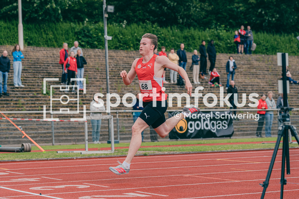 FLVW-Meisterschaften 2026 | Impressionen und Wettkampfszenen der FLVW-Meisterschaften 2026 mit Athletinnen und Athleten verschiedener Vereine und Altersklassen in unterschiedlichen Disziplinen der Leichtathletik. - Realisiert mit Pictrs.com