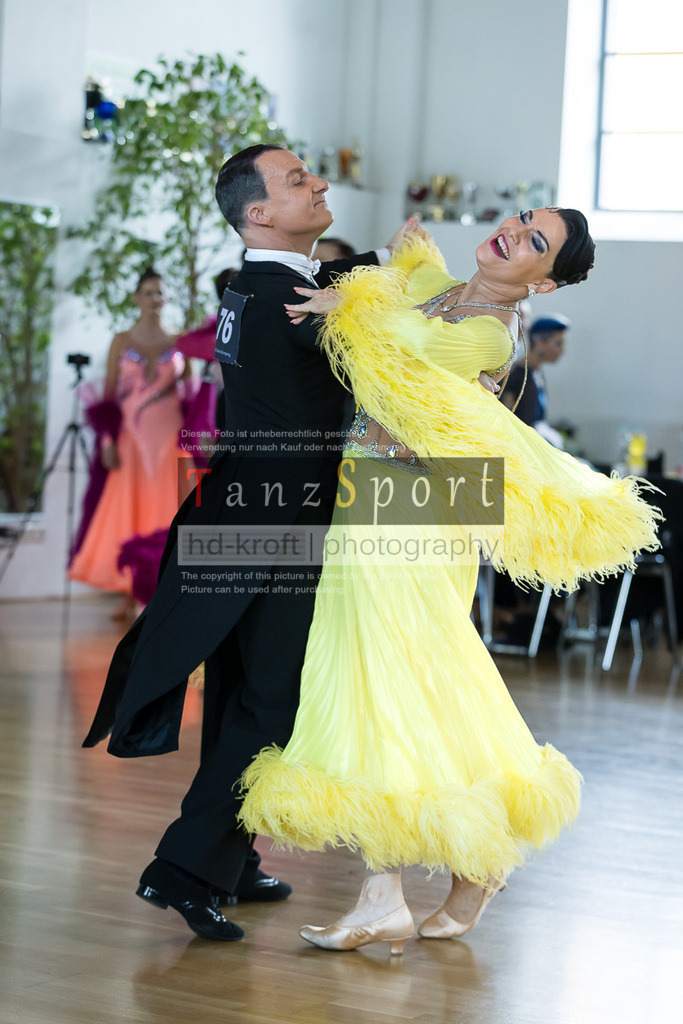 20240525_RL-Masters3-Std_5437 | Tanzsportbilder, Standardtanz, Lateintanz, WDSF, DTV, LTVB, dancecomp, goc, hessen tanzt, blaues band der spree, walzer, tango, wiener walzer, slowfox, quickstepp, samba, rumba, cha-cha-cha, paso doble. jive, hd-kroft photography, turniertanzsport