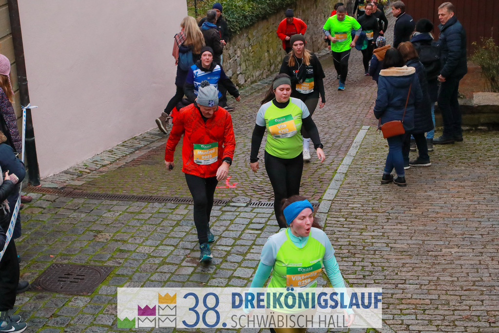 5km Roewisch Wohnbau Cup | 3 Koenigslauf 2024 5km Roewisch Wohnbau Cup - Realisiert mit Pictrs.com