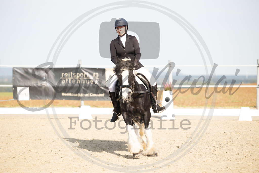994A1581 | sabrinanicolaifotografie - Realisiert mit Pictrs.com