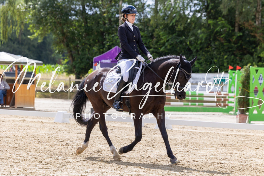 7I8A4219 | melanie-engelhardt-photography - Realisiert mit Pictrs.com