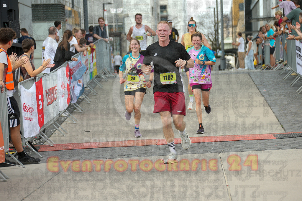 250920_1520_EX1_8933 | Sportfotografie im Rhein-Sieg Kreis, Köln, Bonn, NRW, Rheinland Pfalz, Hessen, etc. Unser Tätigkeitsfeld umfasst den Laufsport vom Volkslauf über den Marathon, Duathlon, Triathon bis zum Ultralauf wie Kölnpfad Ultra oder Schindertrail.