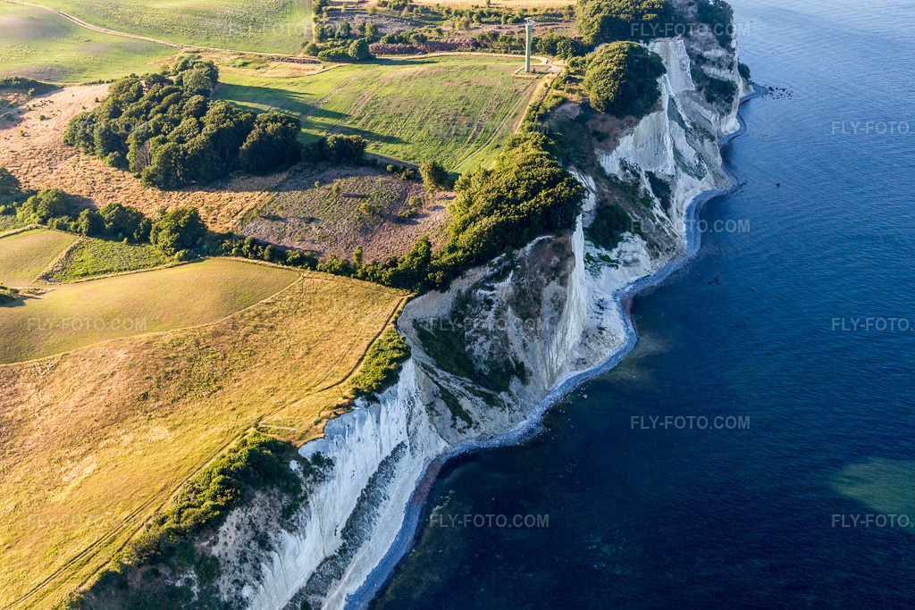 Aerial view: View of the town in Borre in the state Zealand, Denmark. – Photo: IMG_108565.jpg taken on 07/04/2018 by Werner Riehm/FLY-FOTO.com – Resolution of the original: 5121 x 3414 px