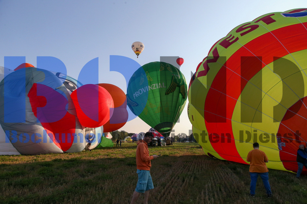  04.09.2021 - 
 | Sebastian Sendlak / Bochumer Nachrichtendienst (BOND) - Montgolfiade 2021 - Realisiert mit Pictrs.com