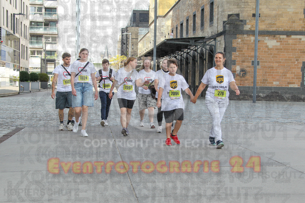 250920_1356_EV4_6894 | Sportfotografie im Rhein-Sieg Kreis, Köln, Bonn, NRW, Rheinland Pfalz, Hessen, etc. Unser Tätigkeitsfeld umfasst den Laufsport vom Volkslauf über den Marathon, Duathlon, Triathon bis zum Ultralauf wie Kölnpfad Ultra oder Schindertrail.