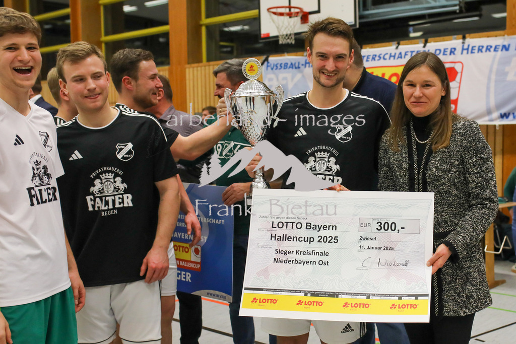 OE7A2905 | Medien- Sport- Entertainmentfotos