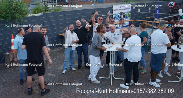 35Geburtstag Thomas Meyer |  Fotograf Kurt Hoffmann - Realisiert mit Pictrs.com