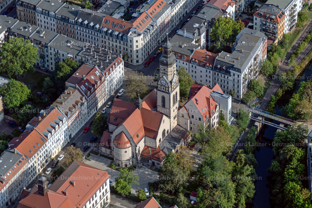 4040212 | LEIPZIG 14.09.2020 Gebäudekomplex der Hotelanlage "PHILIPPUS Leipzig Inklusionshotel" im ehemaligen Kirchengebäude der "Philippuskirche" an der Aurelienstraße im Ortsteil Lindenau in Leipzig im Bundesland Sachsen, Deutschland. Weiterführende Informationen bei: PHILIPPUS Leipzig gGmbH. // Complex of the hotel building "PHILIPPUS Leipzig Inklusionshotel" in the former church building of the "Philippuskirche" on Aurelienstrasse in the district Lindenau in Leipzig in the state Saxony, Germany. Further information at: PHILIPPUS Leipzig gGmbH. Foto: Gerhard Launer