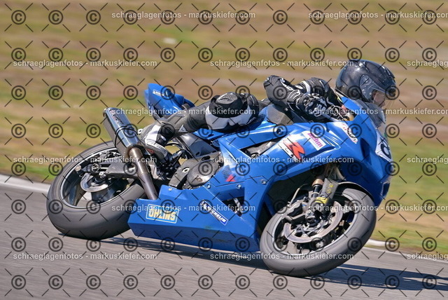 26bt05-0677 | markuskiefer.com - Realisiert mit Pictrs.com
