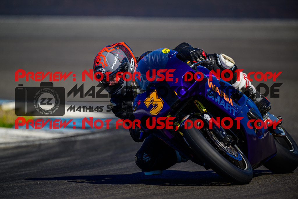 MaZZes_Fotomatrix_20250407_6007705_3910 | ROT