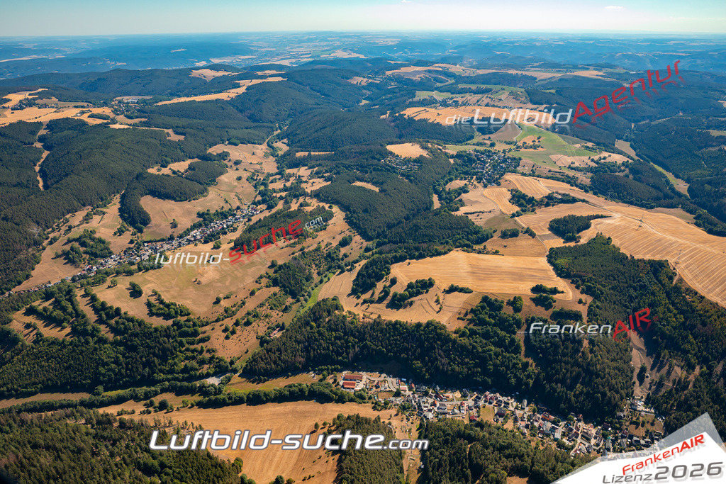 Aktuelles Luftbild von  Rohrbach - Die Luftaufnahme wurde 2022 mittels UL-Flugzeug erstellt ( keine Drohne ) - hochauflösende Kamera-Systeme von  Canon -Beste Qualität - Für grossformatige Ausdrucke geeignet. Die Geschenkidee !