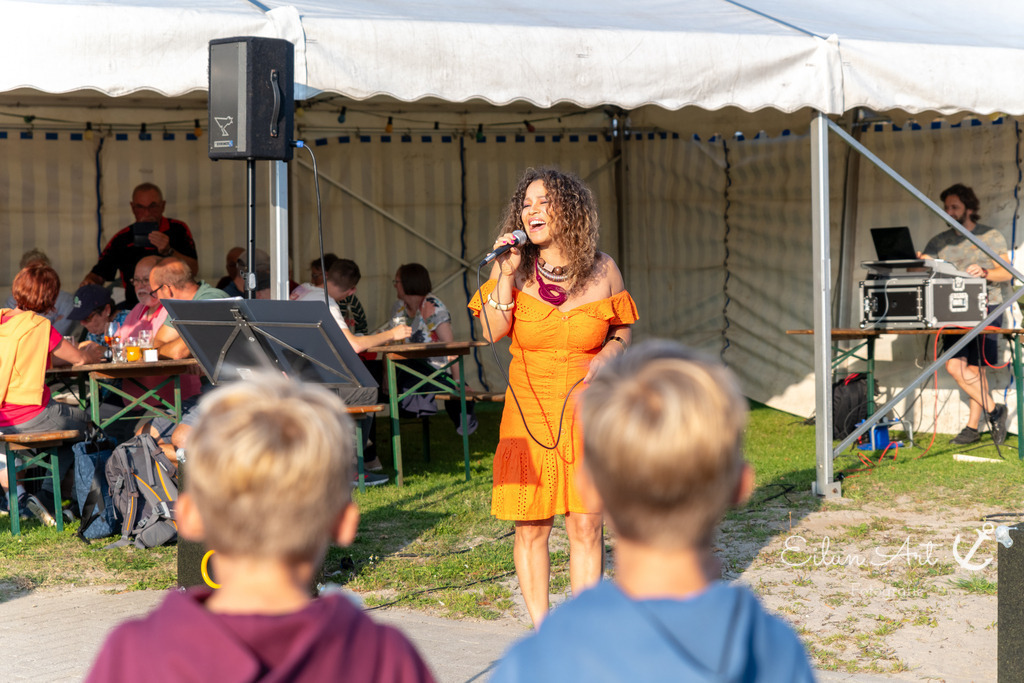 EAF_4129 | Eilun-Art-Fotografie Levke Martens, ihre Fotografin für Immobilien- und Landschaftsfotografie auf Föhr, Föhrer Motive als Poster, Leinwand, hinter Acrylglas oder stelle dir deinen eigenen Monatskalender zusammen, mit nur einem Klick