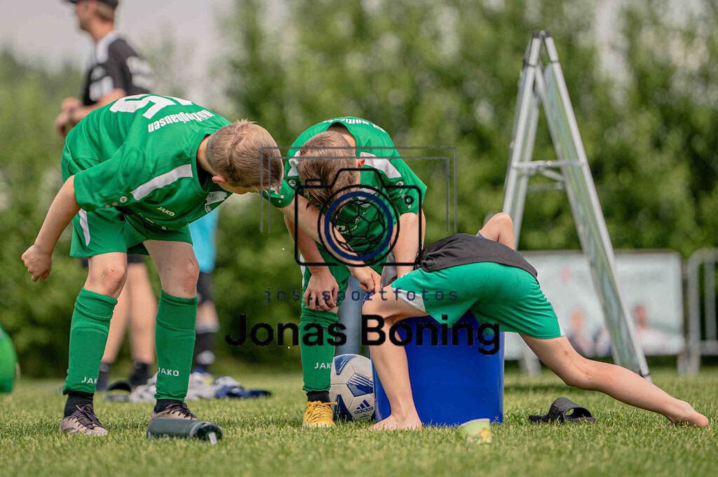 Fußball I E-Junioren I Saison 2025-2026 I OM-Cup Lüsche I Sonntag  I 23763 | jns.sportfotos - Realisiert mit Pictrs.com