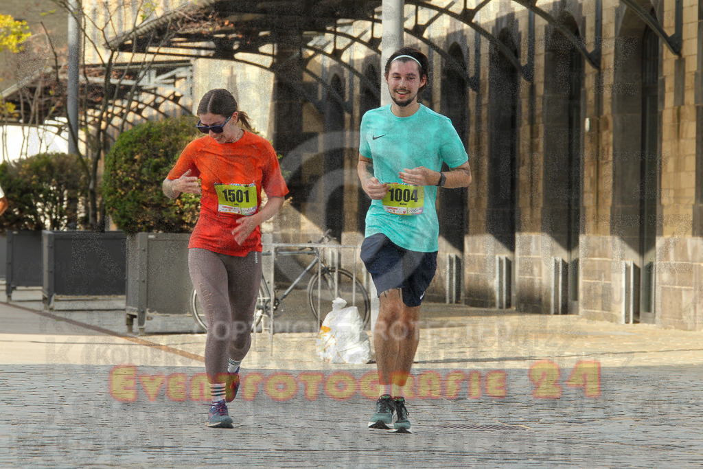250920_1534_EV4_9180 | Sportfotografie im Rhein-Sieg Kreis, Köln, Bonn, NRW, Rheinland Pfalz, Hessen, etc. Unser Tätigkeitsfeld umfasst den Laufsport vom Volkslauf über den Marathon, Duathlon, Triathon bis zum Ultralauf wie Kölnpfad Ultra oder Schindertrail.