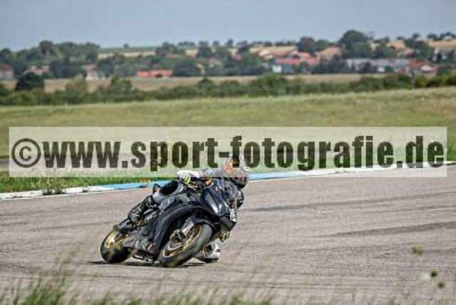 pube6215 | Professionelle Fotos von Sportveranstaltungen, aber auch Hochzeiten und anderen Events. - Realisiert mit Pictrs.com