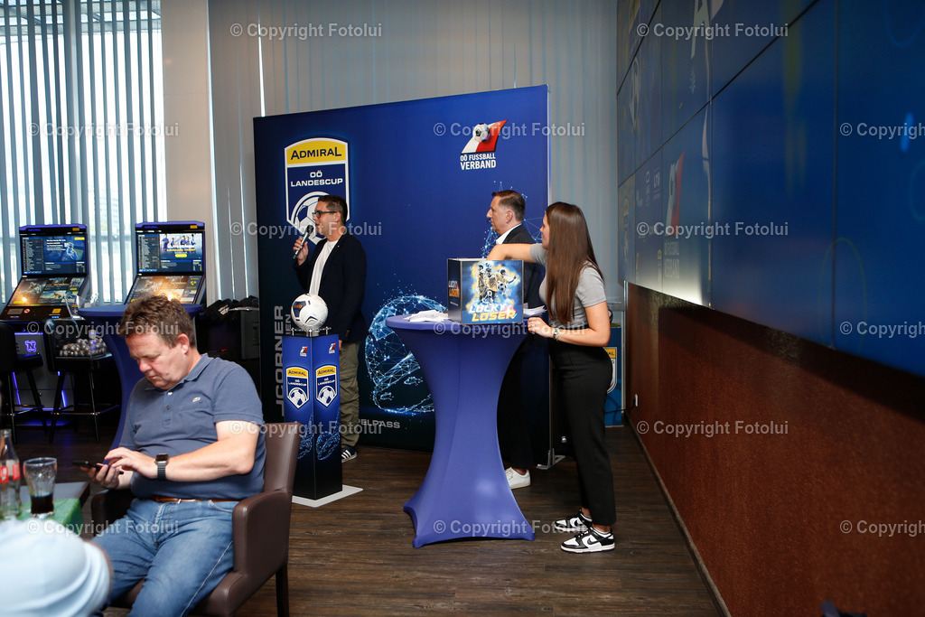 A_LUI_030724_46 | bilder, linz, photo, foto, fussball, sport, fotolui, bundesliga