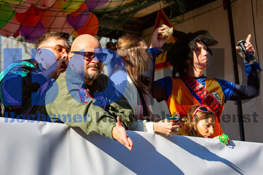 JEM_WATKAR20250302-77 | bond - Realisiert mit Pictrs.com